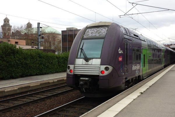 TER en gare de Grenoble