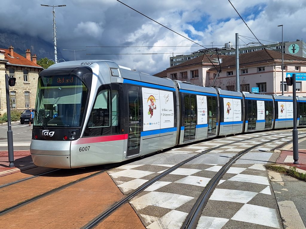tram coupe Icare