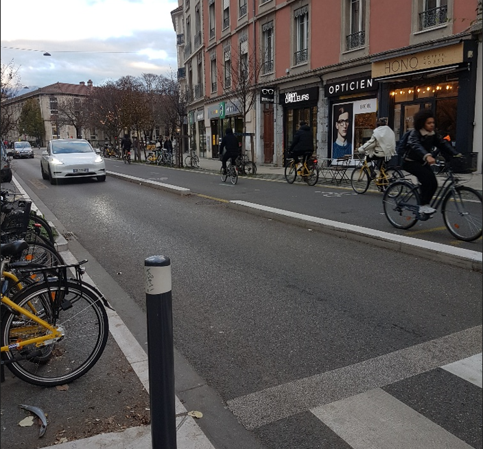 Cours Berriat à sens unique : un premier pas pour redonner de l’espace à la vie urbaine